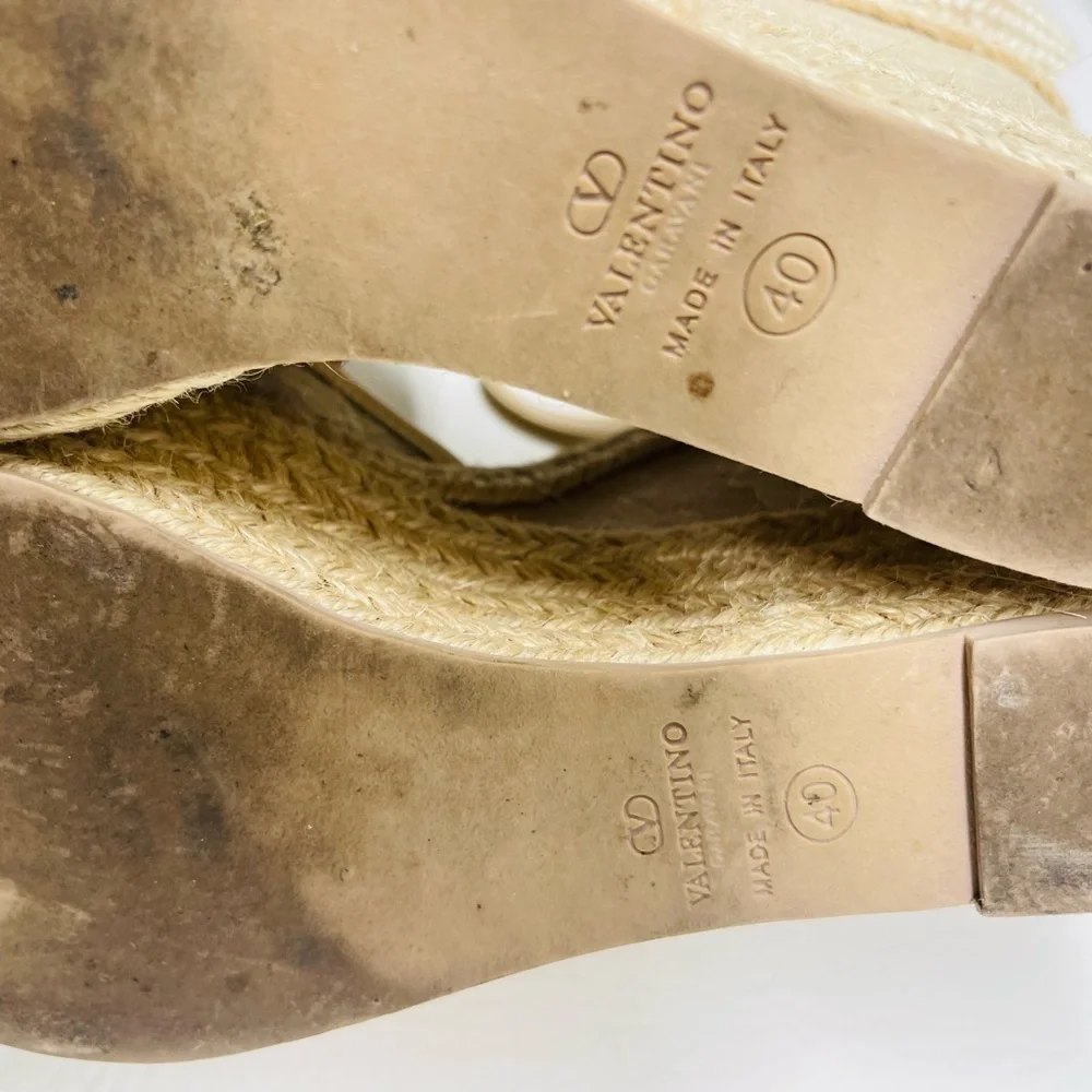 Valentino Lace Platform Wedges size 40/ 9